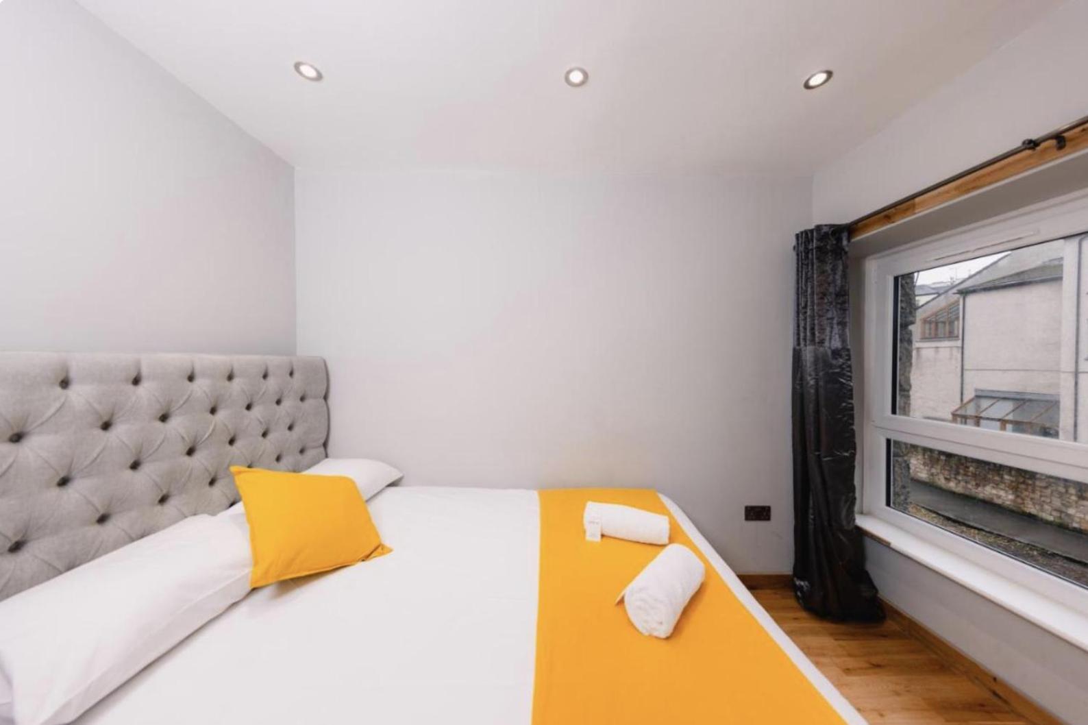 Superb Luxury Apartment By Canal - Central Единбург Екстериор снимка