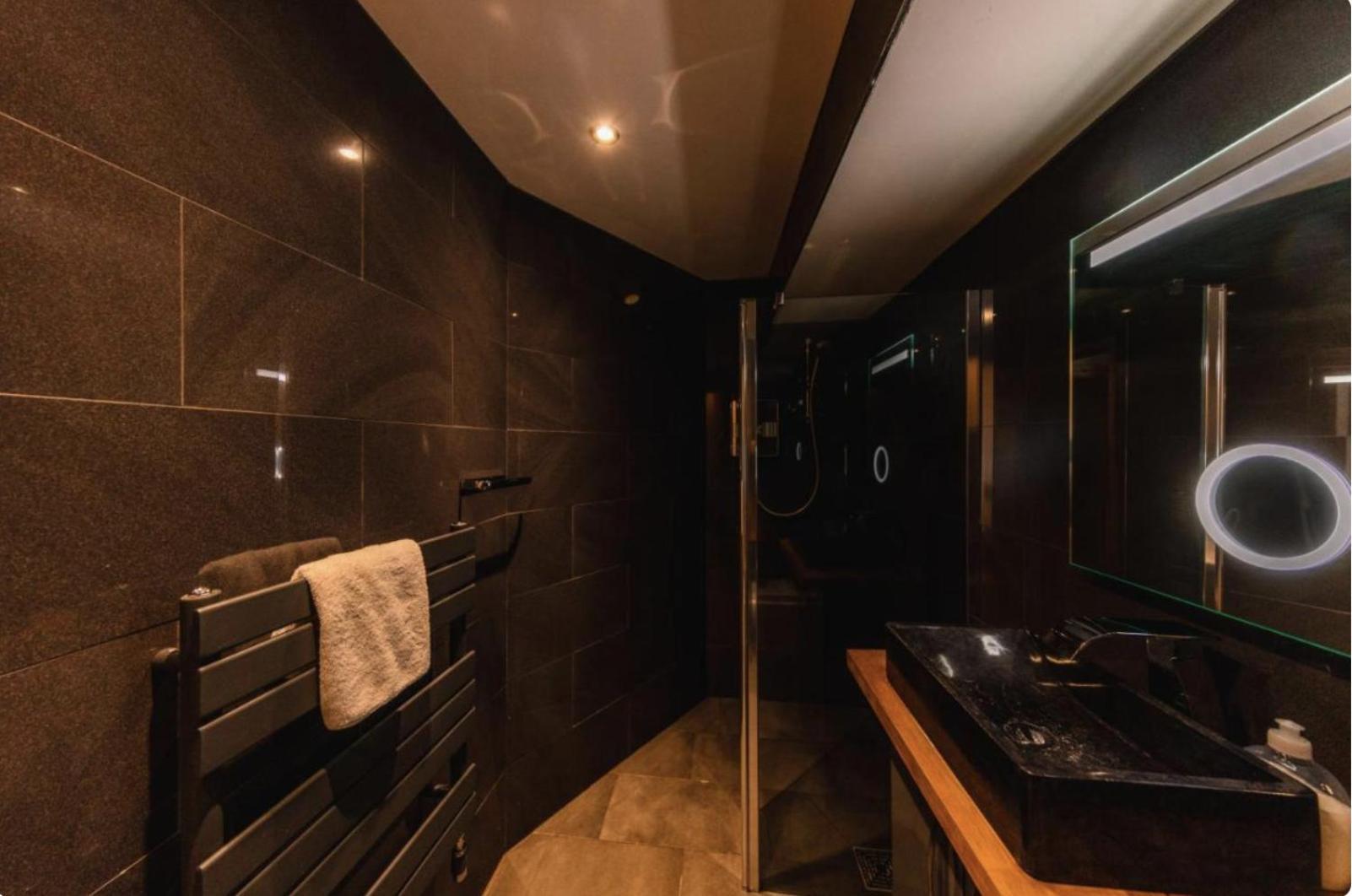 Superb Luxury Apartment By Canal - Central Единбург Екстериор снимка