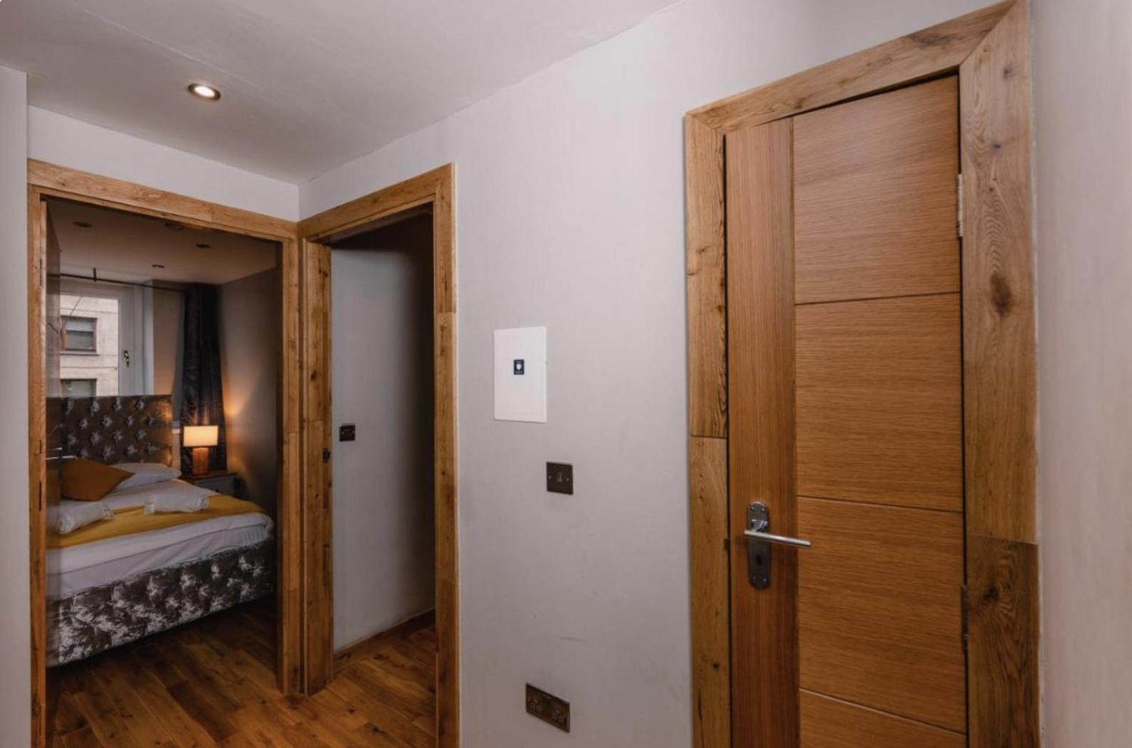 Superb Luxury Apartment By Canal - Central Единбург Екстериор снимка